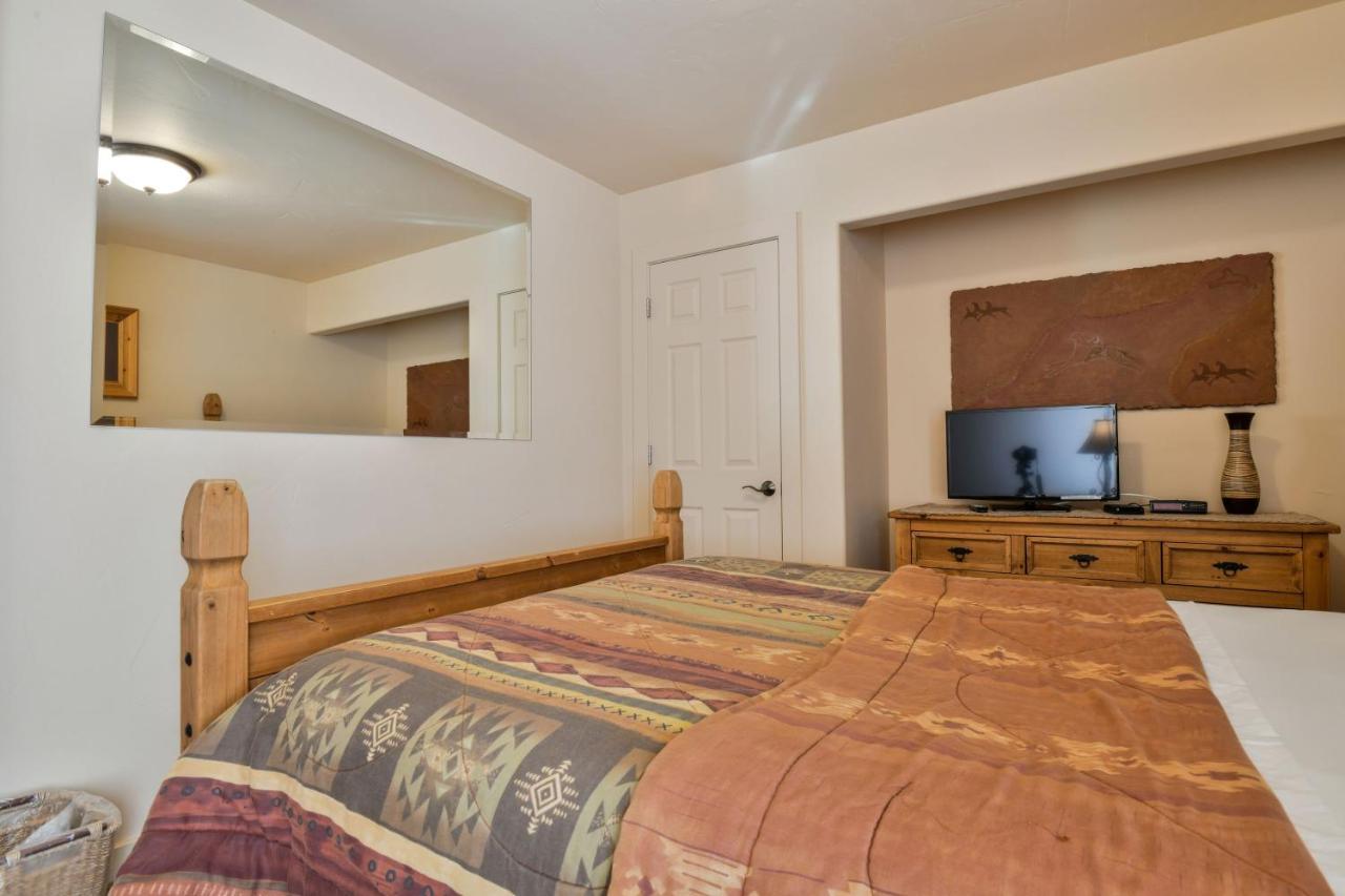 Rv M4 - Moab Get Away And Great Price For The Family!ヴィラ エクステリア 写真