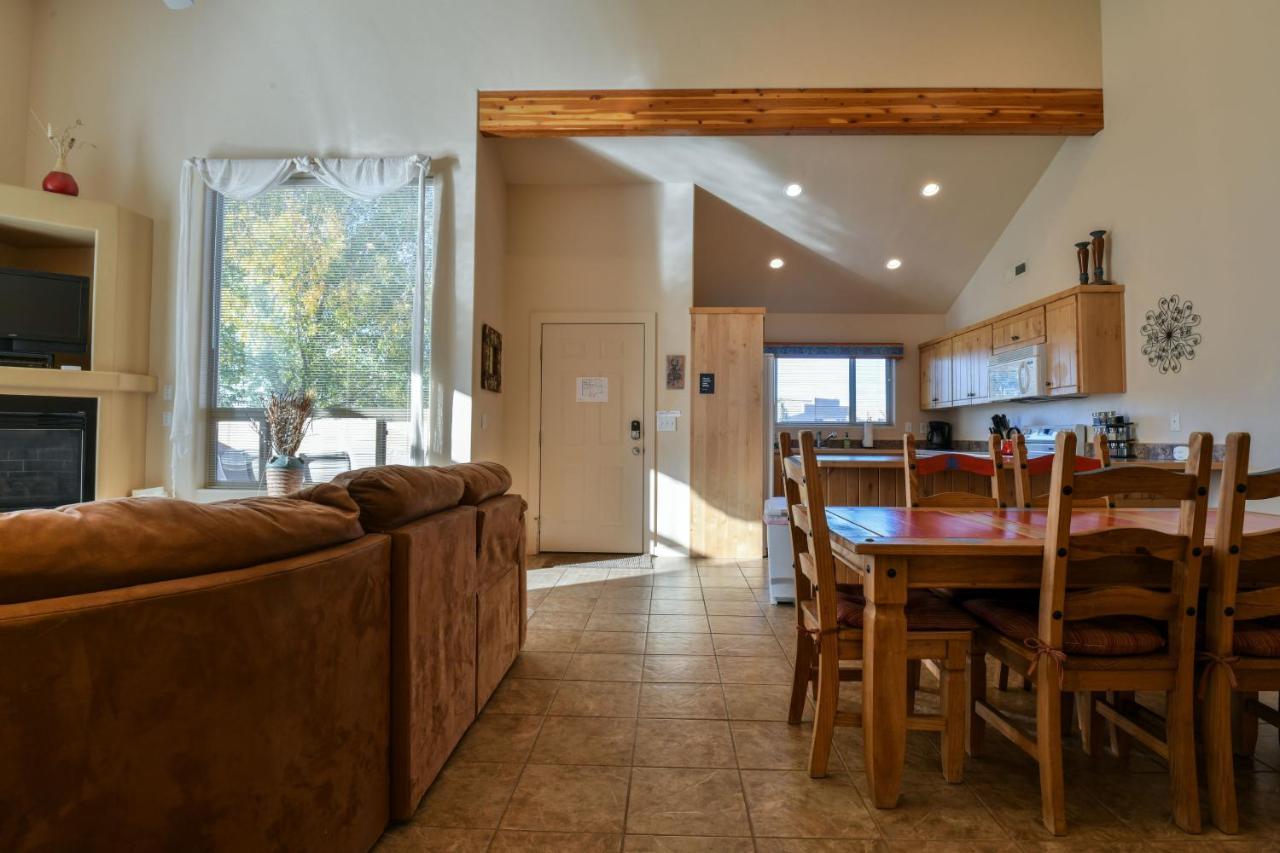 Rv M4 - Moab Get Away And Great Price For The Family!ヴィラ エクステリア 写真